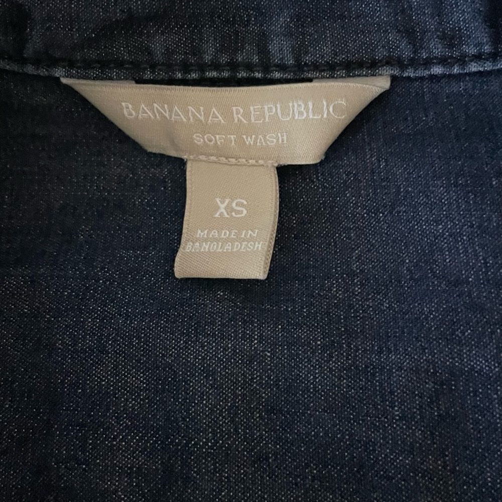 Banana Republic Dark Blue Denim Button-Up Shirt - Picture 5 of 7